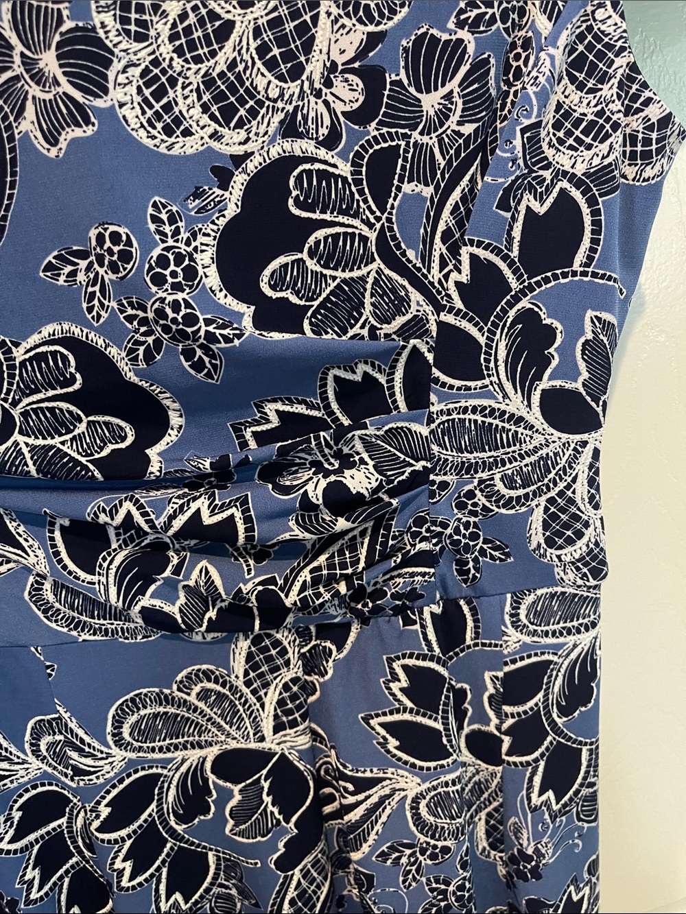 Studio One Navy, Blue, and White Floral Midi Dress Small with Stretch - Picture 12 of 16